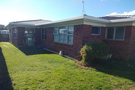 Photo of property in 36 Royston Street, Rosehill, Papakura, 2113