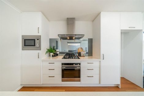 Photo of property in 34 Te Kaeaea Crescent, Wallaceville, Upper Hutt, 5018