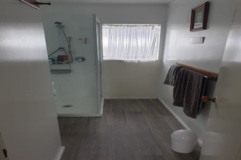 Photo of property in 1 Logan Street, Fairy Springs, Rotorua, 3015