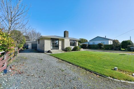 Photo of property in 86 Seaward Road, Edendale, 9825