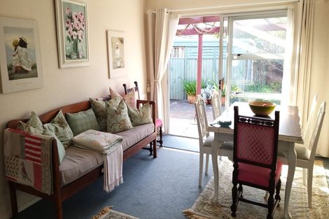 Photo of property in 40 Priestley Drive, Bucklands Beach, Auckland, 2014