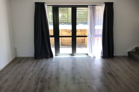 Photo of property in 11/2 Arawa Street, New Lynn, Auckland, 0600