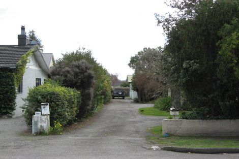 Photo of property in 18 Middle Road, Havelock North, 4130