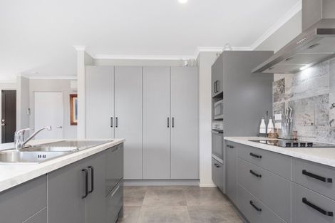 Photo of property in 8 Te Ranga Memorial Drive, Pyes Pa, Tauranga, 3112