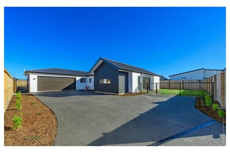 Photo of property in 50 Matamoe Drive, Halswell, 8025
