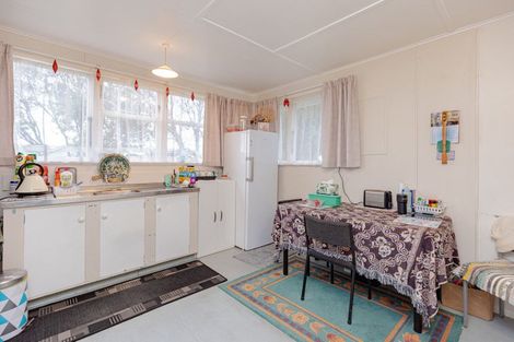 Photo of property in 69 Titoki Street, Castlecliff, Whanganui, 4501