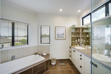 Photo of property in 15 Hunter Drive, Awatoto, Napier, 4110