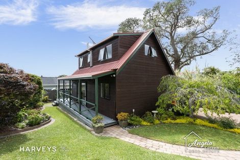 Photo of property in 29a Rua Road, Glen Eden, Auckland, 0602