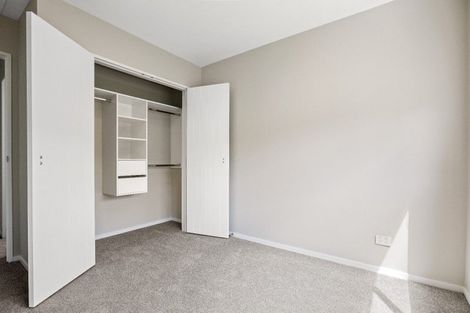 Photo of property in 47b Gossamer Drive, Pakuranga Heights, Auckland, 2010