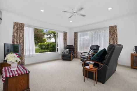 Photo of property in 18 Mamaku Rise, Welcome Bay, Tauranga, 3112
