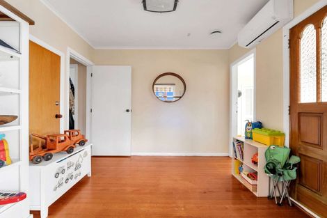 Photo of property in 21 Melrose Avenue, Owhata, Rotorua, 3010