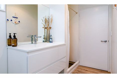 Photo of property in 18 Pateke Place, Bromley, Christchurch, 8062