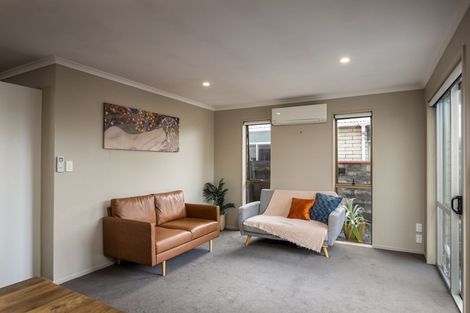 Photo of property in 78 Gover Street, New Plymouth, 4310