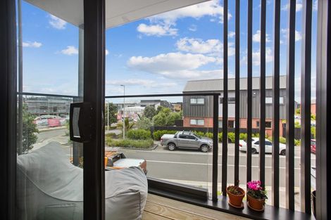 Photo of property in 3/2 Sioux Road, Hobsonville, Auckland, 0616