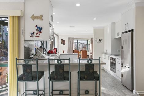 Photo of property in 23 Rathmar Drive, Manurewa, Auckland, 2105