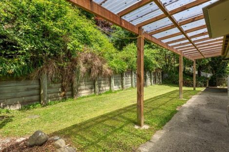 Photo of property in 13 Webster Place, Picton, 7220