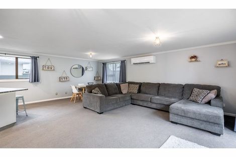 Photo of property in 129 Mcquarrie Street, Kingswell, Invercargill, 9812