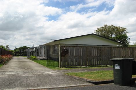 Photo of property in 16 Landscape Road, Pukekohe, 2120