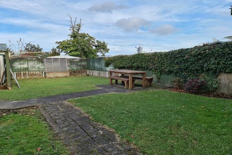 Photo of property in 27 Joanna Place, Deanwell, Hamilton, 3206