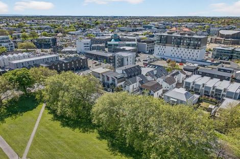 Photo of property in 2/34 Cranmer Square, Christchurch Central, Christchurch, 8013