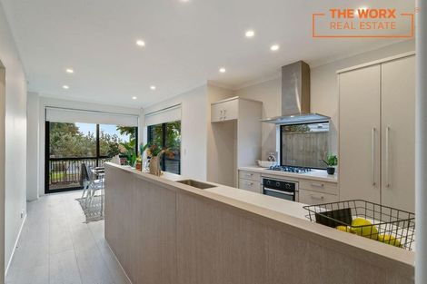 Photo of property in 55 Matairangi Avenue, Totara Heights, Auckland, 2105