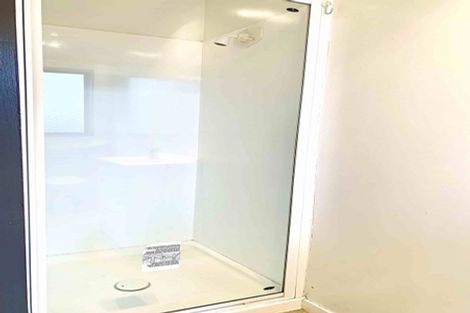 Photo of property in 2/23 Rata Street, New Lynn, Auckland, 0600