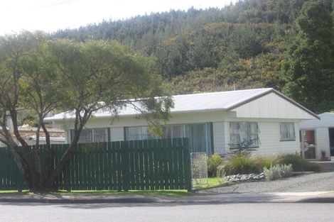 Photo of property in 67a George Street, Hikurangi, 0114