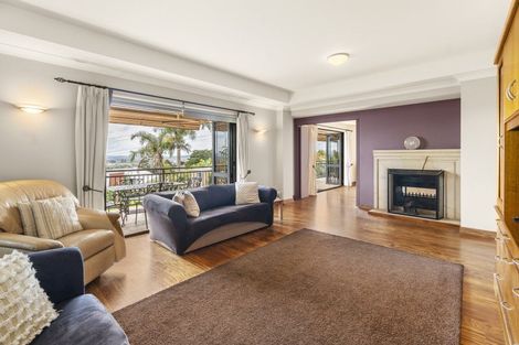 Photo of property in 156 Redoubt Road, Flat Bush, Auckland, 2019