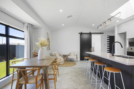 Photo of property in 51 Candlesticks Crescent, Lincoln, 7608