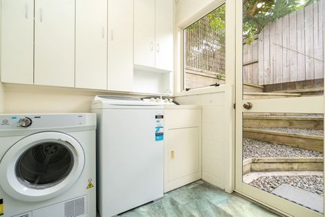 Photo of property in 55 Lansdowne Crescent, Glenview, Hamilton, 3206