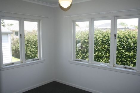 Photo of property in 13 Owens Road, Waiuku, 2123