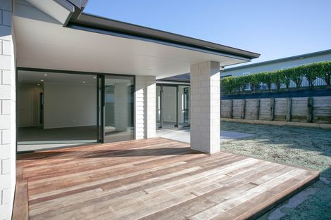 Photo of property in 12 Oak Ridge Drive, Te Awamutu, 3800