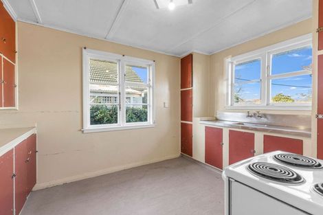 Photo of property in 616 Featherston Street, Roslyn, Palmerston North, 4414