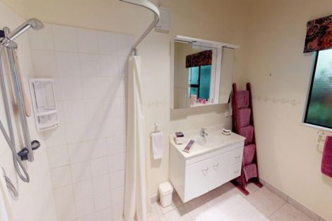 Photo of property in 6 Hillcrest Lane, Levin, 5510