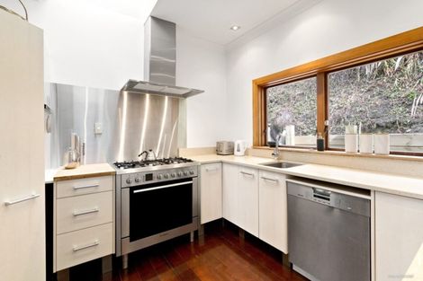 Photo of property in 4 Raroa Crescent, Northland, Wellington, 6012