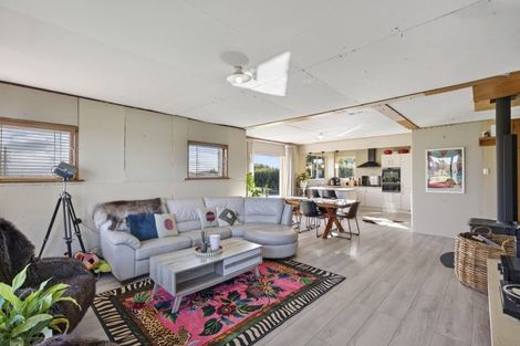 Photo of property in 153 Inland Road North, Tikorangi, Waitara, 4383