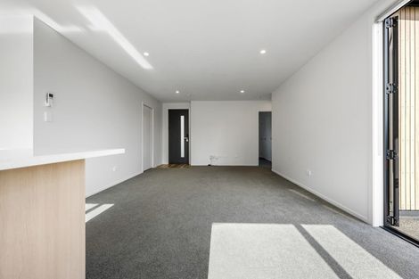 Photo of property in 2/5 Mears Road, Saint Andrews, Hamilton, 3200