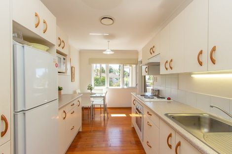 Photo of property in 4 Selwyn Road, Lynmore, Rotorua, 3010