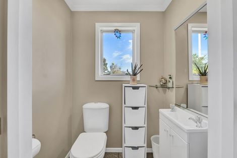 Photo of property in 1593 Mangorei Road, Mangorei, New Plymouth, 4371