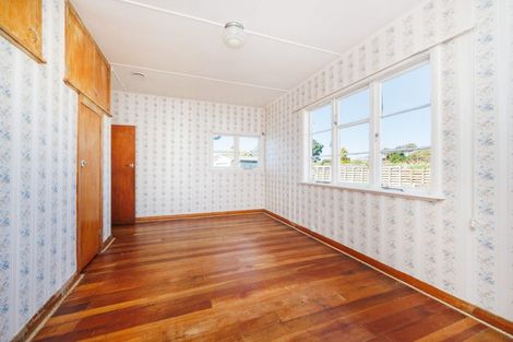 Photo of property in 14 Belvedere Crescent, Takaro, Palmerston North, 4412