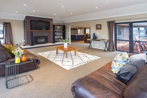 Photo of property in 23 Alexander Street, Cockle Bay, Auckland, 2014