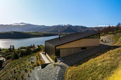 Photo of property in 68 Sicilian Lane, Lake Hayes, Queenstown, 9371