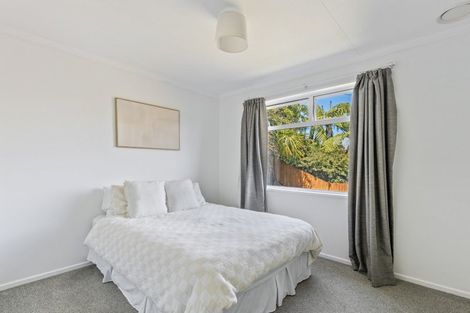 Photo of property in 137 Brooklands Road, Brooklands, New Plymouth, 4310