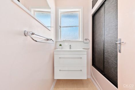 Photo of property in 53 Mcleod Street, Elderslea, Upper Hutt, 5018