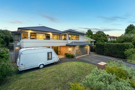 Photo of property in 25 Landing Drive, Albany, Auckland, 0632