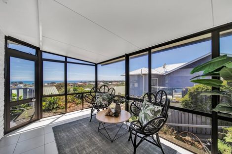 Photo of property in 75 Belt Road, New Plymouth, 4310