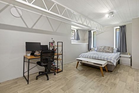 Photo of property in 26 Agincourt Street, Glenfield, Auckland, 0629