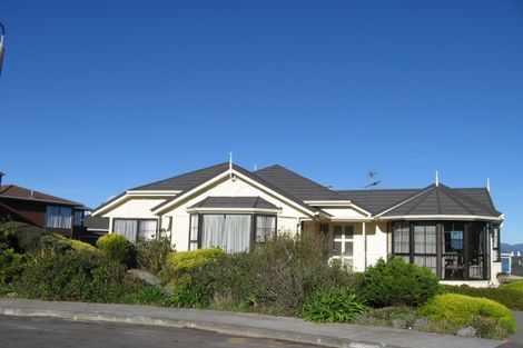 Photo of property in 38 Gurkha Crescent, Khandallah, Wellington, 6035
