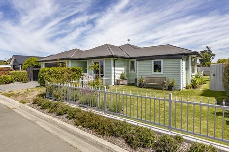 Photo of property in 12 Kawakawa Street, Pegasus, 7612