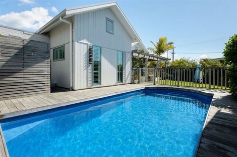 Photo of property in 14 Tay Street, Mount Maunganui, 3116